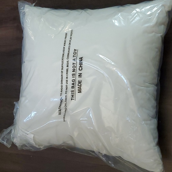 Ink and Ivy Throw Pillow(s) - Picture 3 of 3